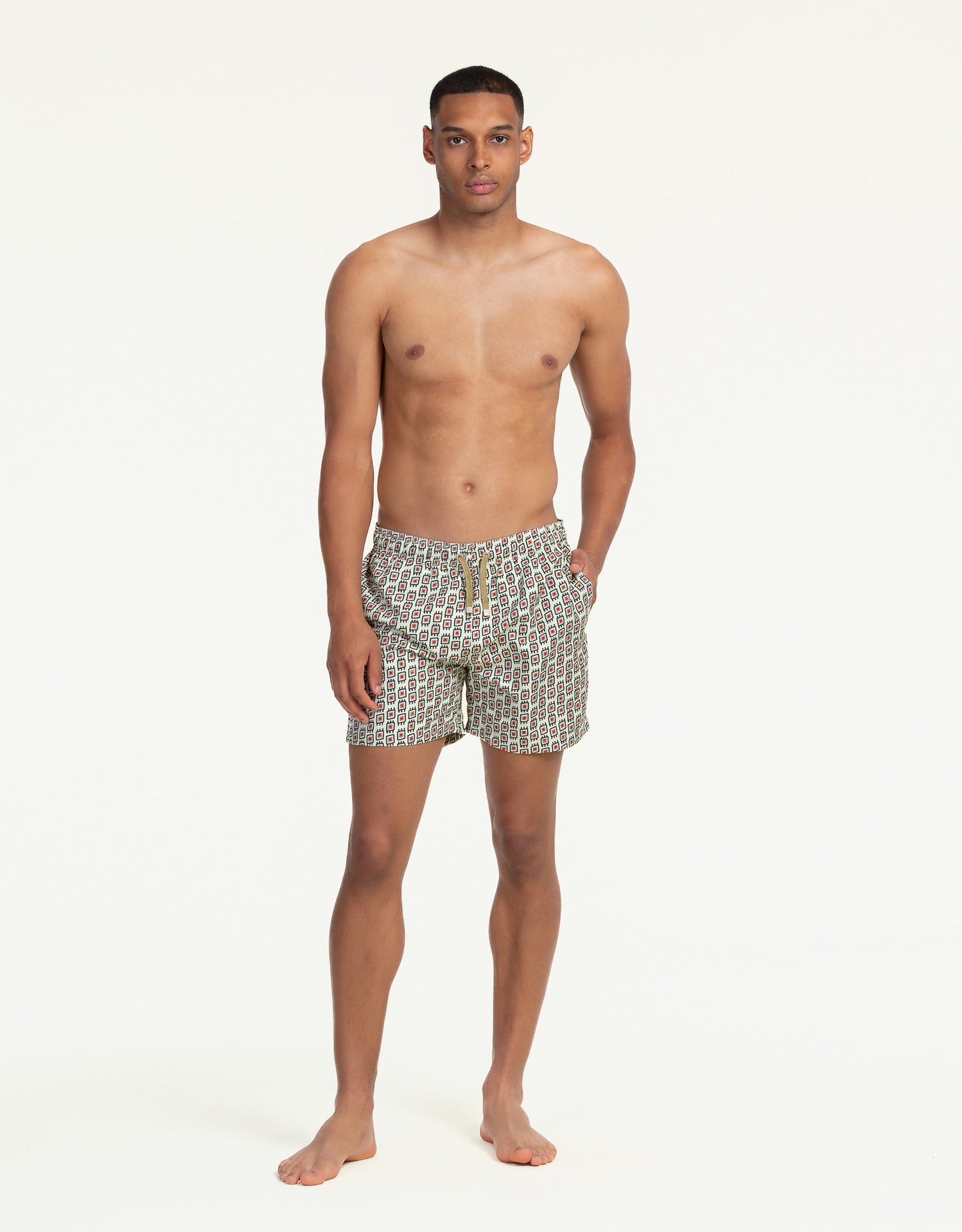 AKHA MID LENGTH