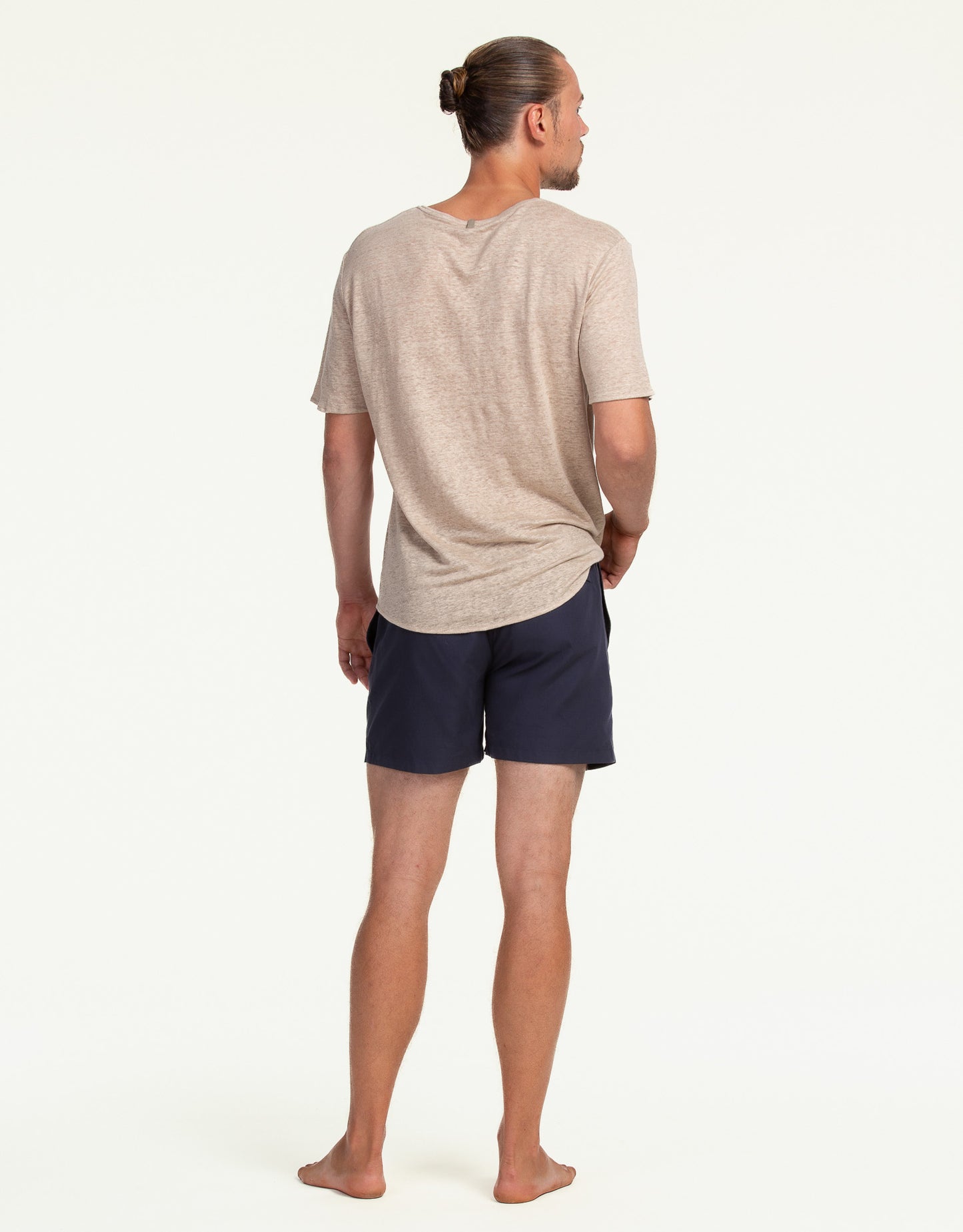 C-NECK LINEN SAND