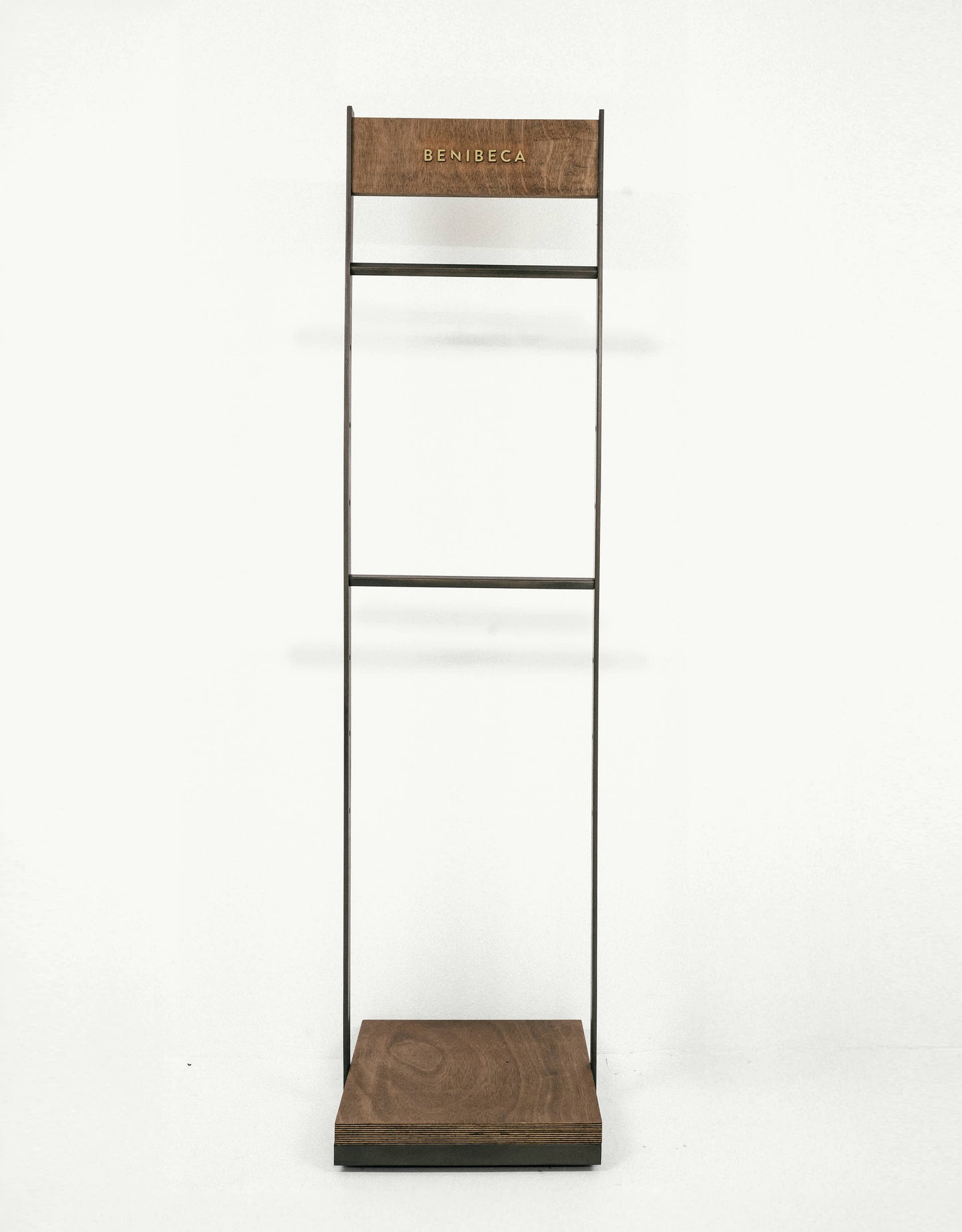 Benibeca Display Tower