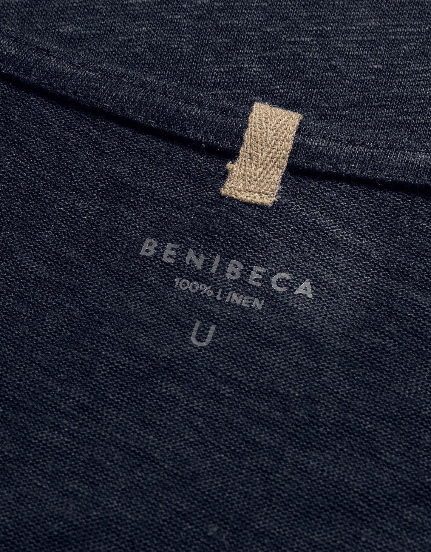 V-NECK LINEN NOCHE