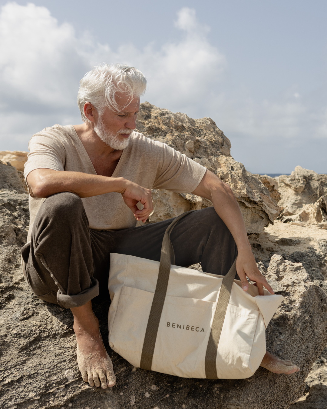 BEACH BAGS