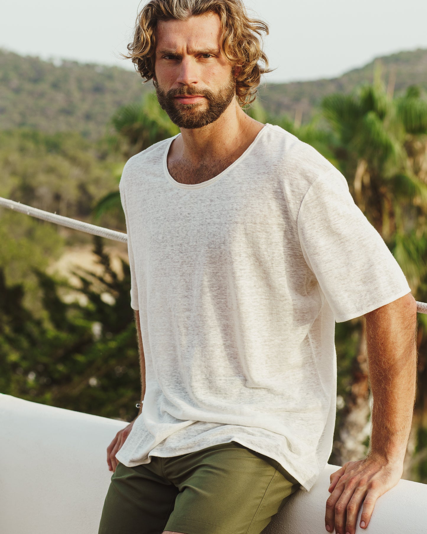 C-NECK LINEN BLANC