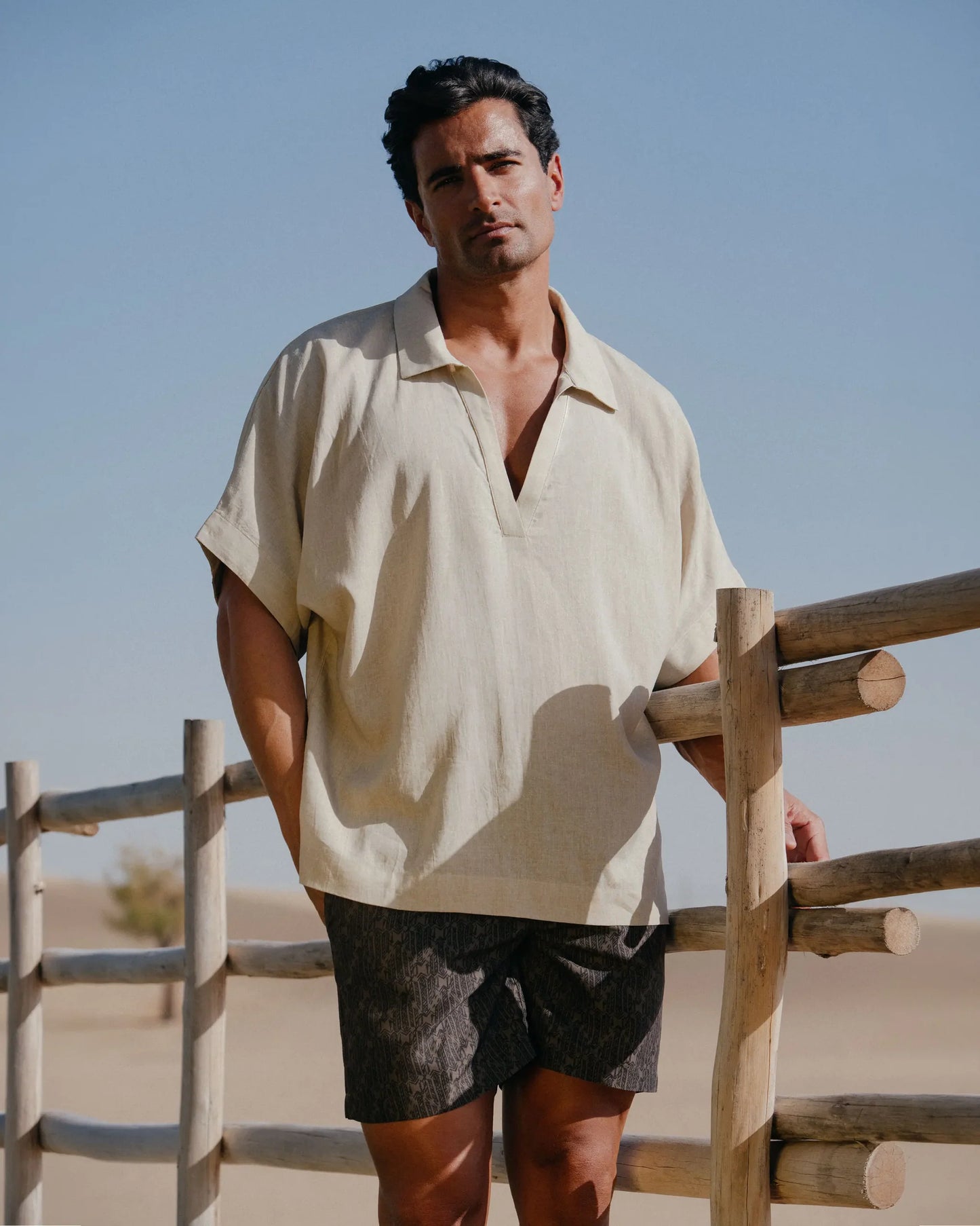 TEEBLOUSE BONE