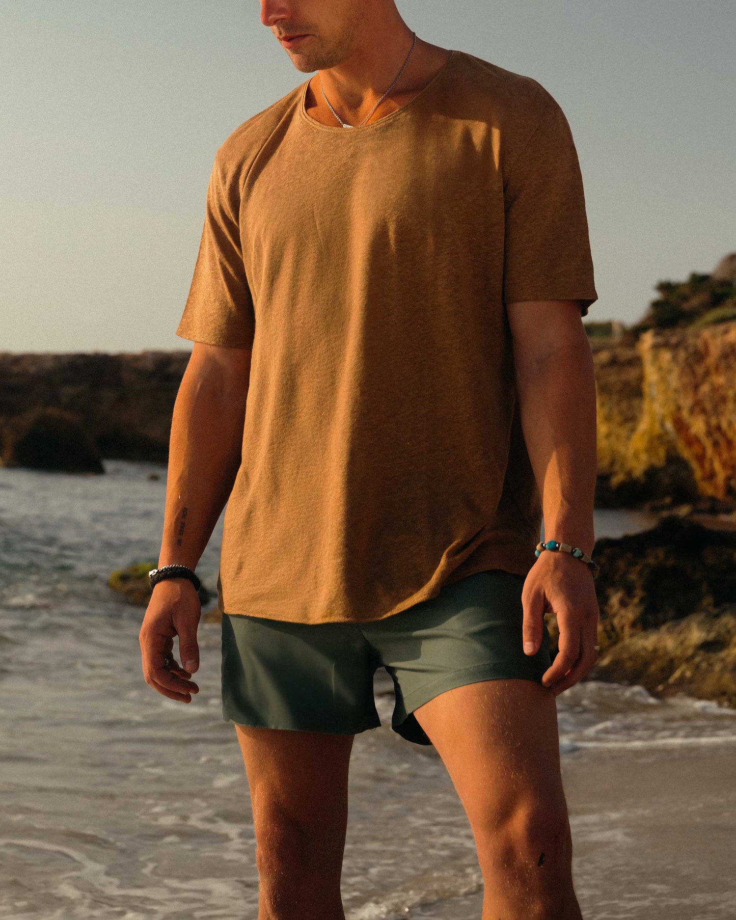C-NECK LINEN ORO