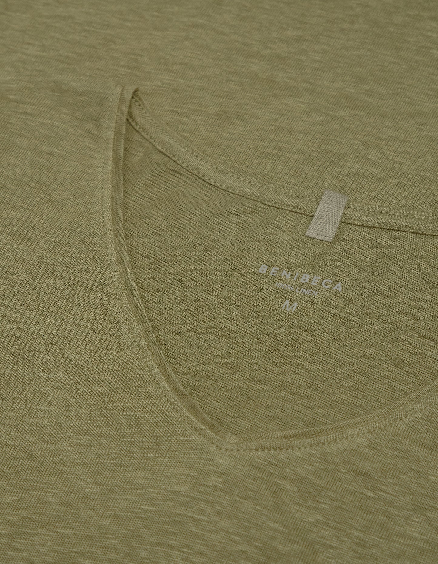 V-NECK LINEN ENEBRO