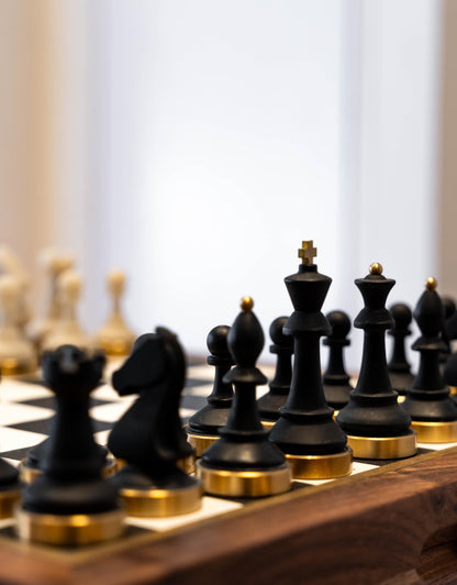 CHESS SET