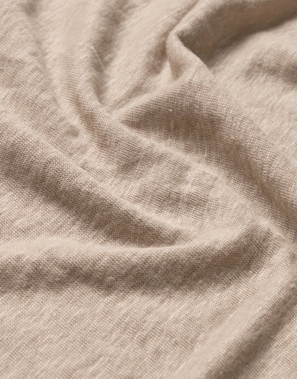C-NECK LINEN SAND